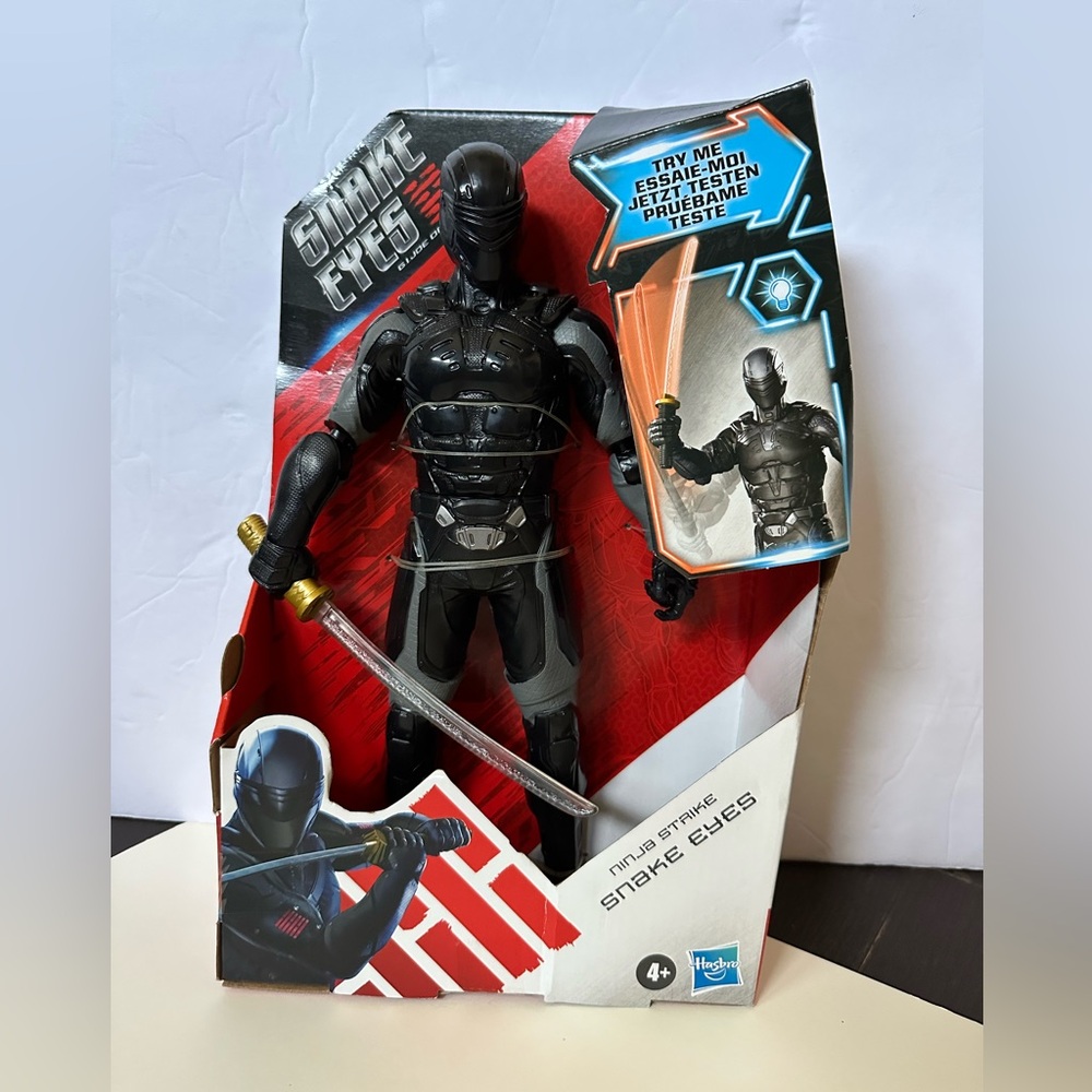G.I. Joe Snake eyes figurine/toy